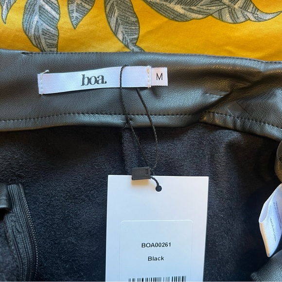 💄Faux Leather Midi Skirt - Picture 6 of 6